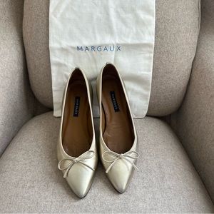 Margaux the pointe ballet flats in platinum gold size 38M